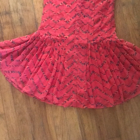 Chelsea & Violet Dress - Picture 3 of 4